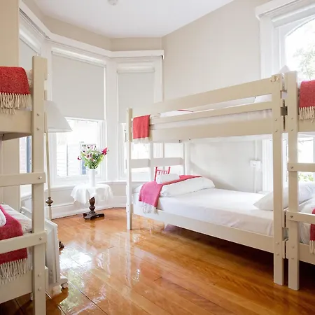 Montacute Boutique Bunkhouse-2
